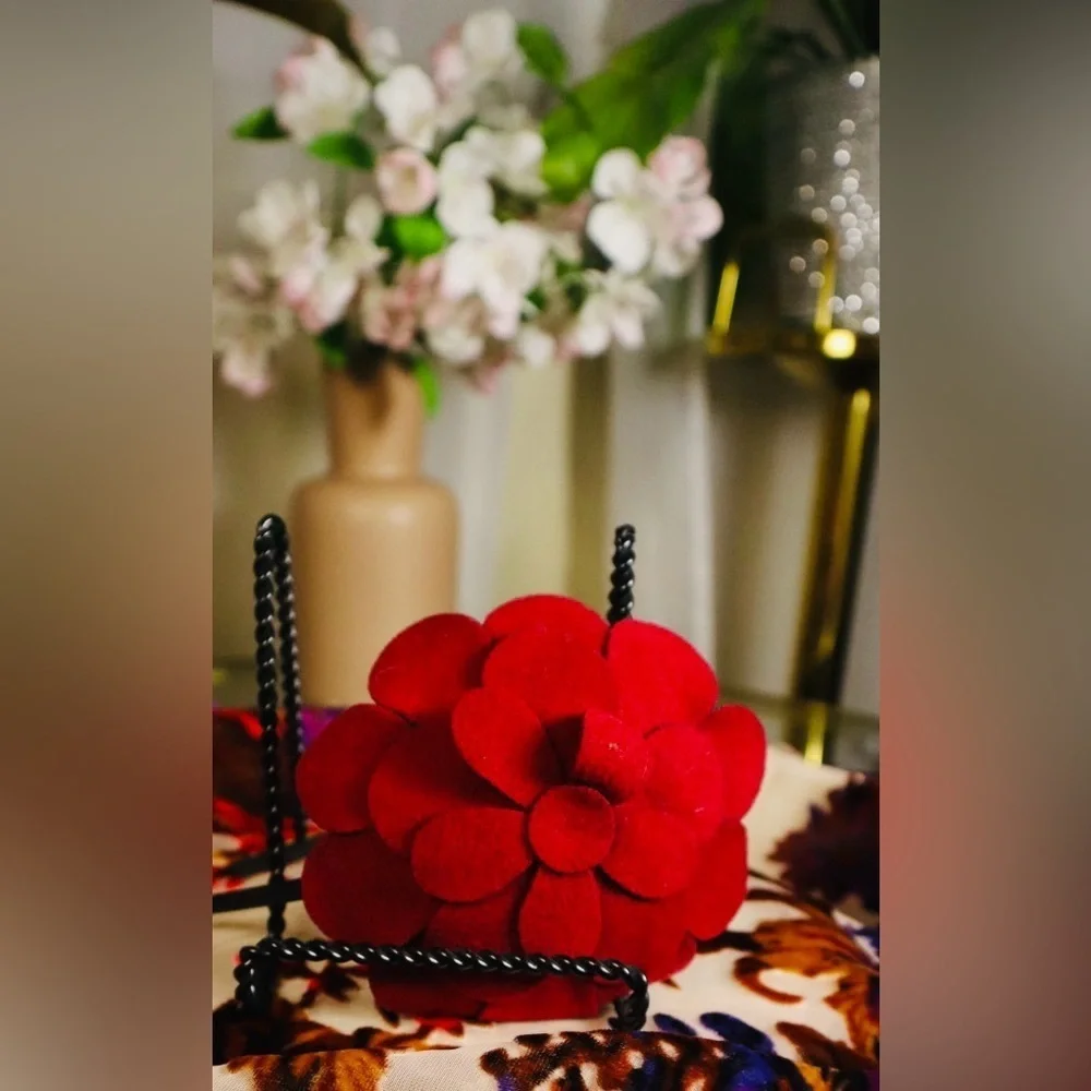 Unique Artistry Floral Headband NWOT